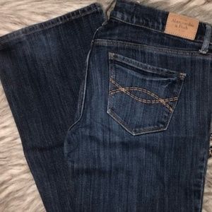 Abercrombie & Fitch Flare Dark Wash Jeans Size 2